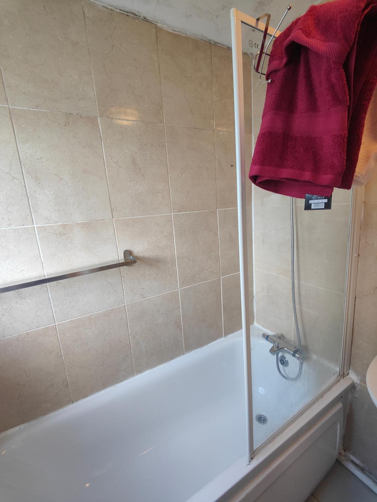 מלון לונדון Charming Double Bed Retreat מראה חיצוני תמונה