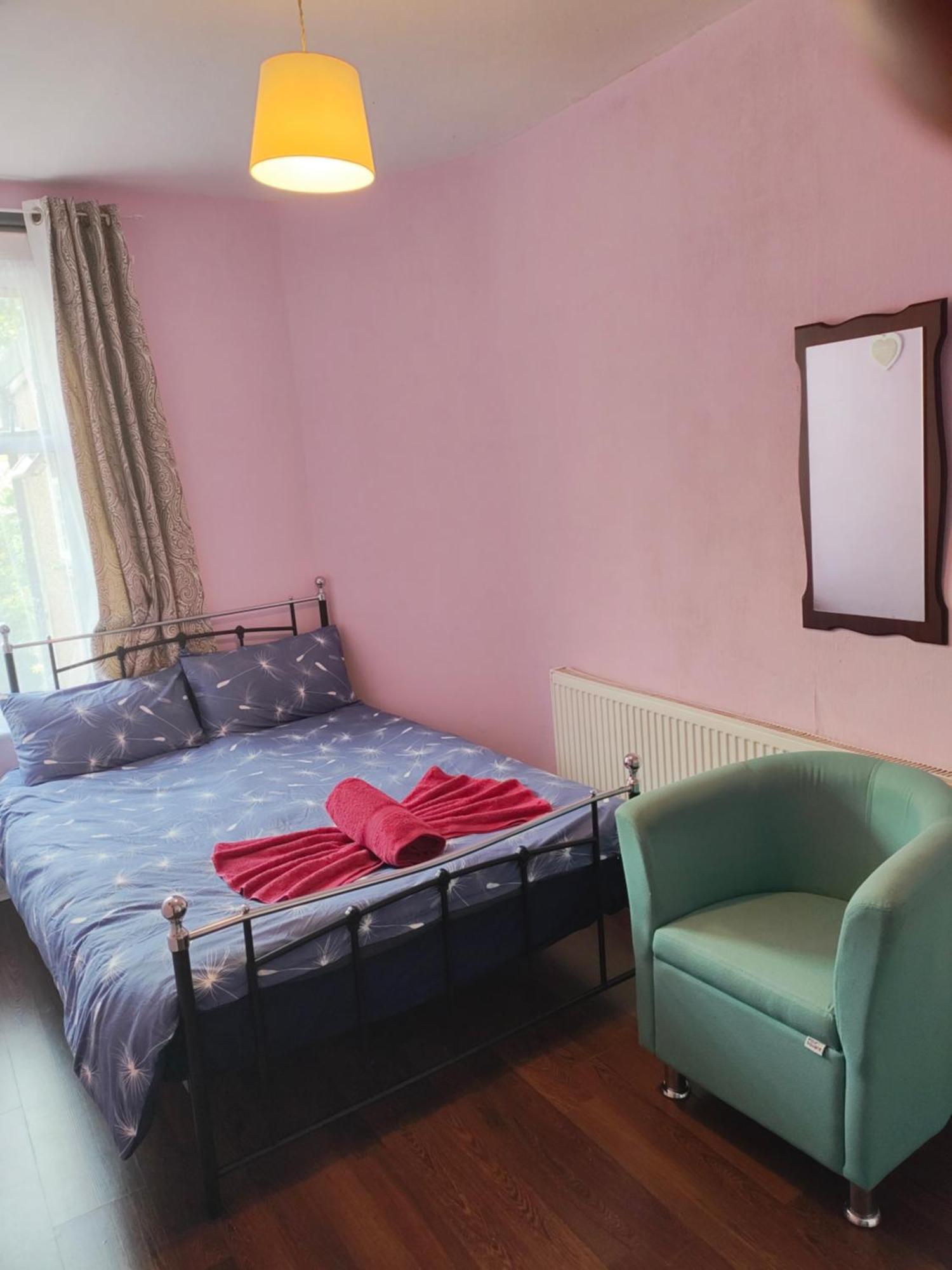 מלון לונדון Charming Double Bed Retreat מראה חיצוני תמונה